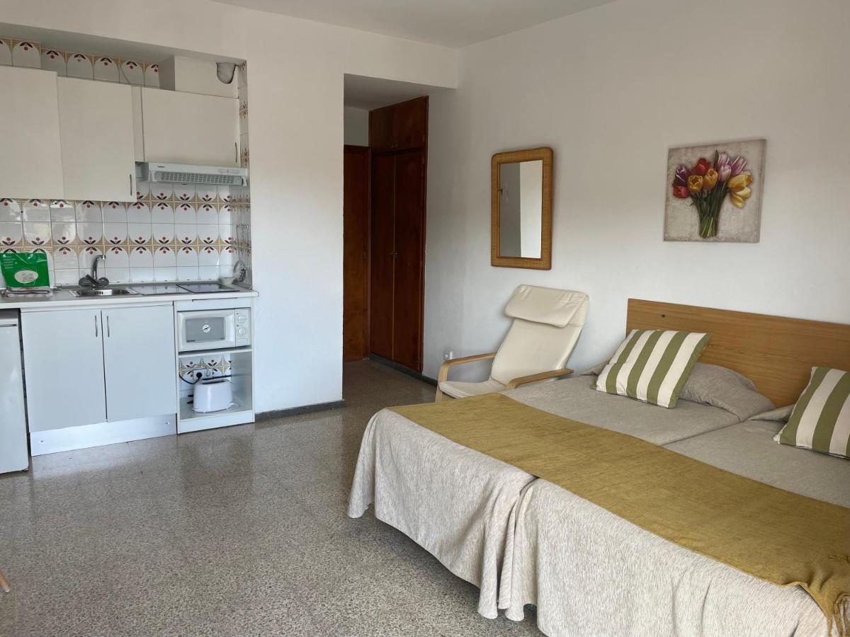 Apartamentos El Sol Tossa de Mar Exterior foto